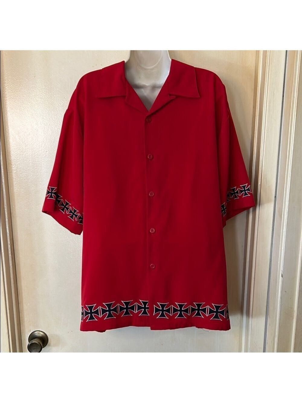Dragonfly Men's Red Casual Button Down Shirt with cross stitching size L